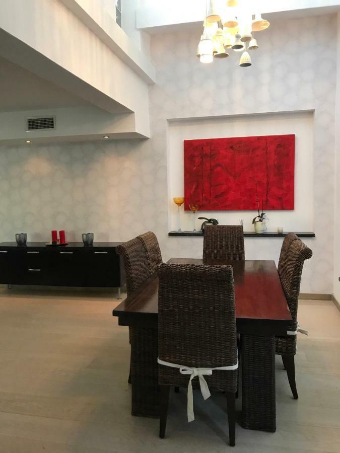 Villa With Heated Pool And Jacuzzi Close To Puerto Banus And Beach เอสเตโปนา ภายนอก รูปภาพ