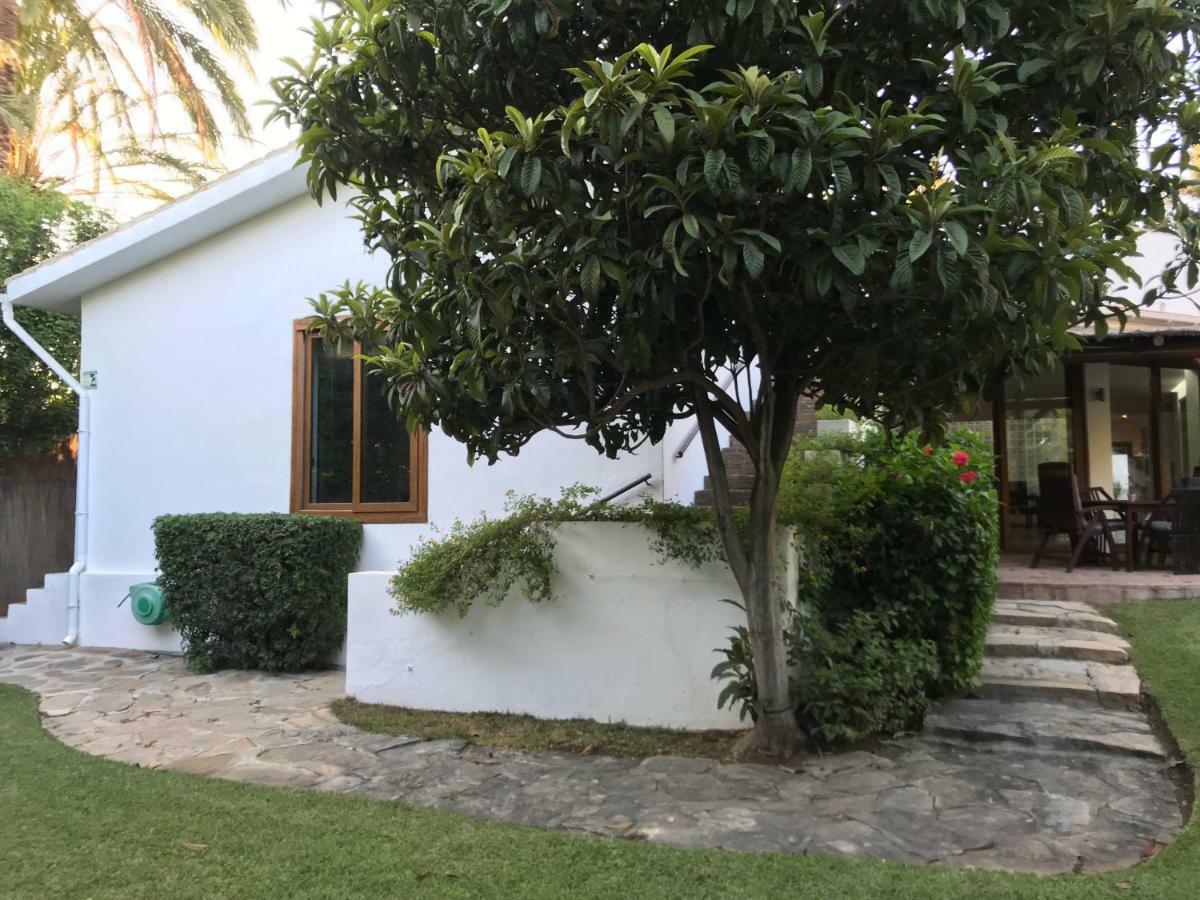 Villa With Heated Pool And Jacuzzi Close To Puerto Banus And Beach เอสเตโปนา ภายนอก รูปภาพ