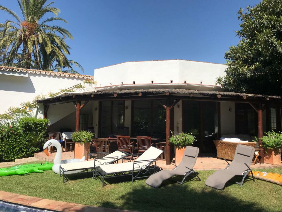Villa With Heated Pool And Jacuzzi Close To Puerto Banus And Beach เอสเตโปนา ภายนอก รูปภาพ
